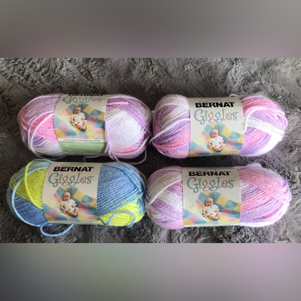 Bernat Giggles Yarn - Bundle of 4